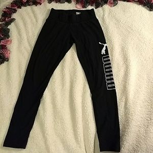 Puma junior med yoga/ workout pants
